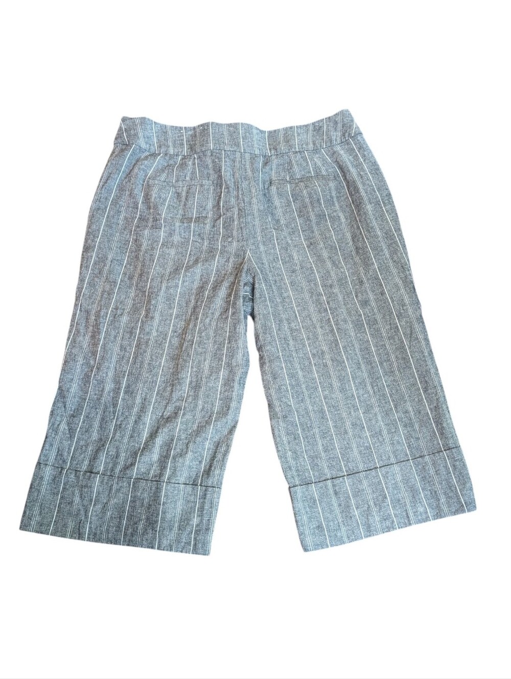 Lane Bryant Linen Blend Pinstripe Wide Leg Crop Pants Size 22 | Vacation Resort - Picture 3 of 6